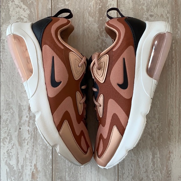NWT Nike Air Max 200 metallic bronze - Picture 6 of 7
